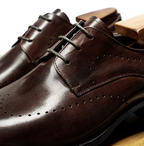 Handcrafted Bellormano Derby - Coffee