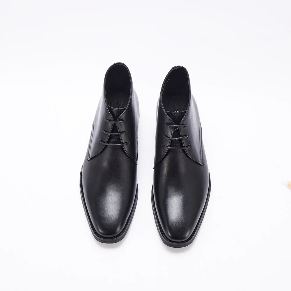 Handcrafted Orvanni Chukka Boot - Black