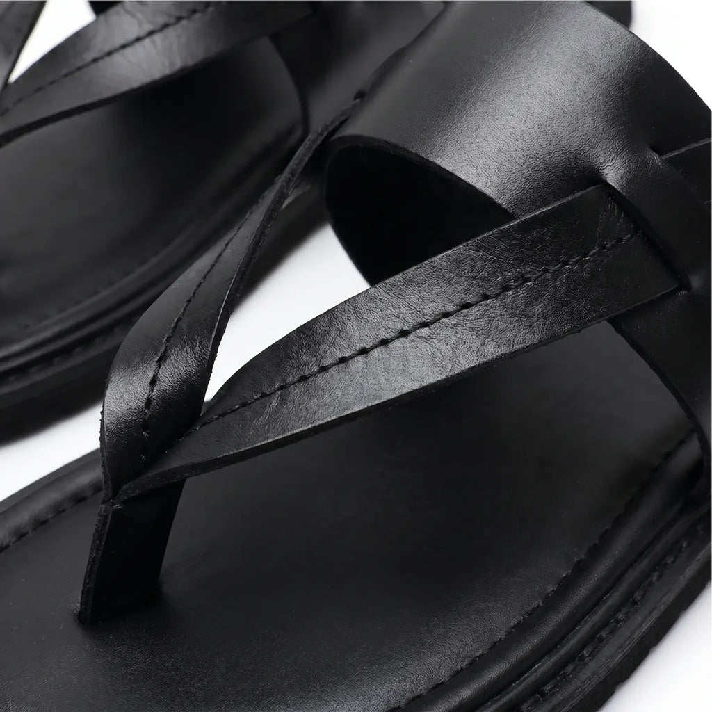 Valence Toe-Loop Sandal - Black