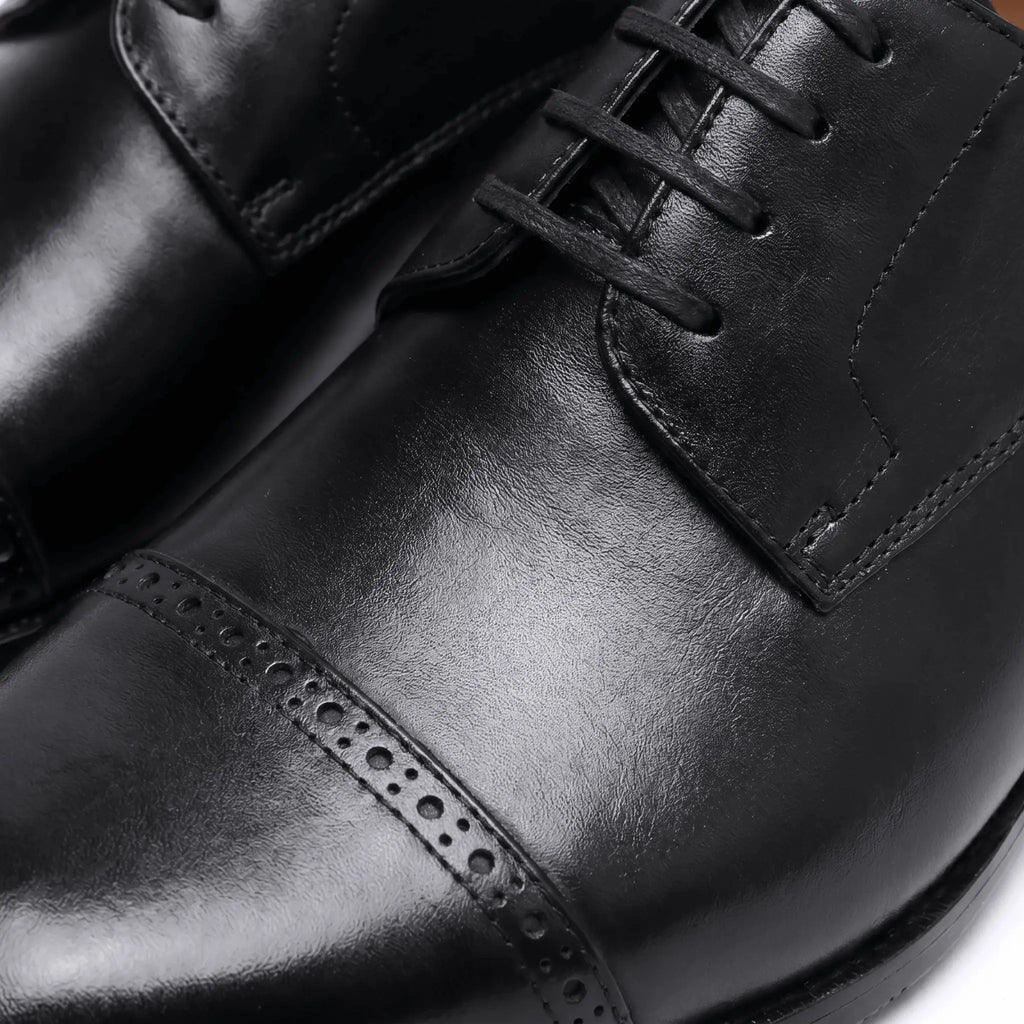 Alvoro Derby Cap-Toe - Black