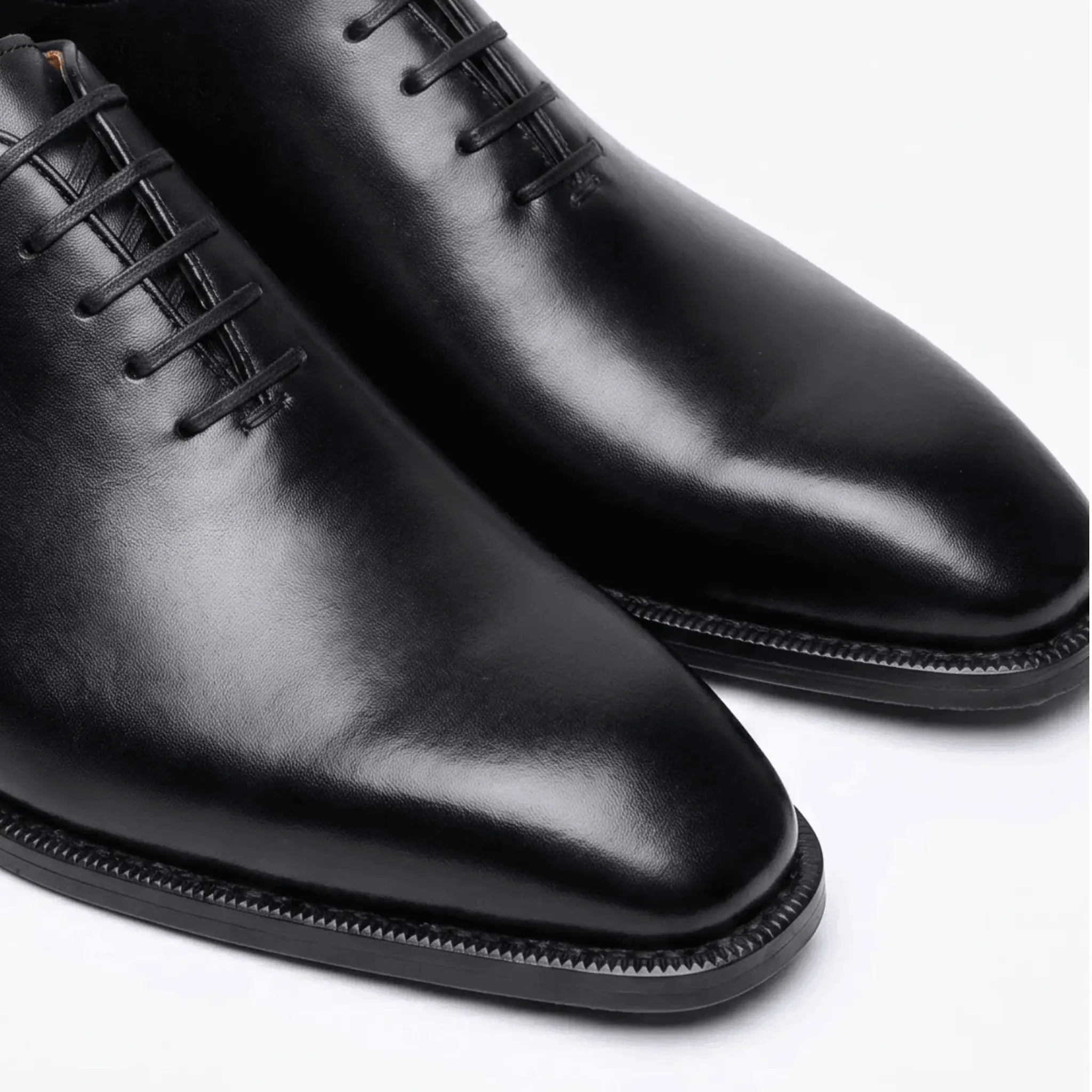 Langford Wholecut Oxford - Black