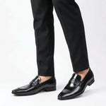 Load image into Gallery viewer, Velthier Penny Loafer - Black
