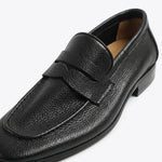 Load image into Gallery viewer, Valerio Penny Loafer - Black
