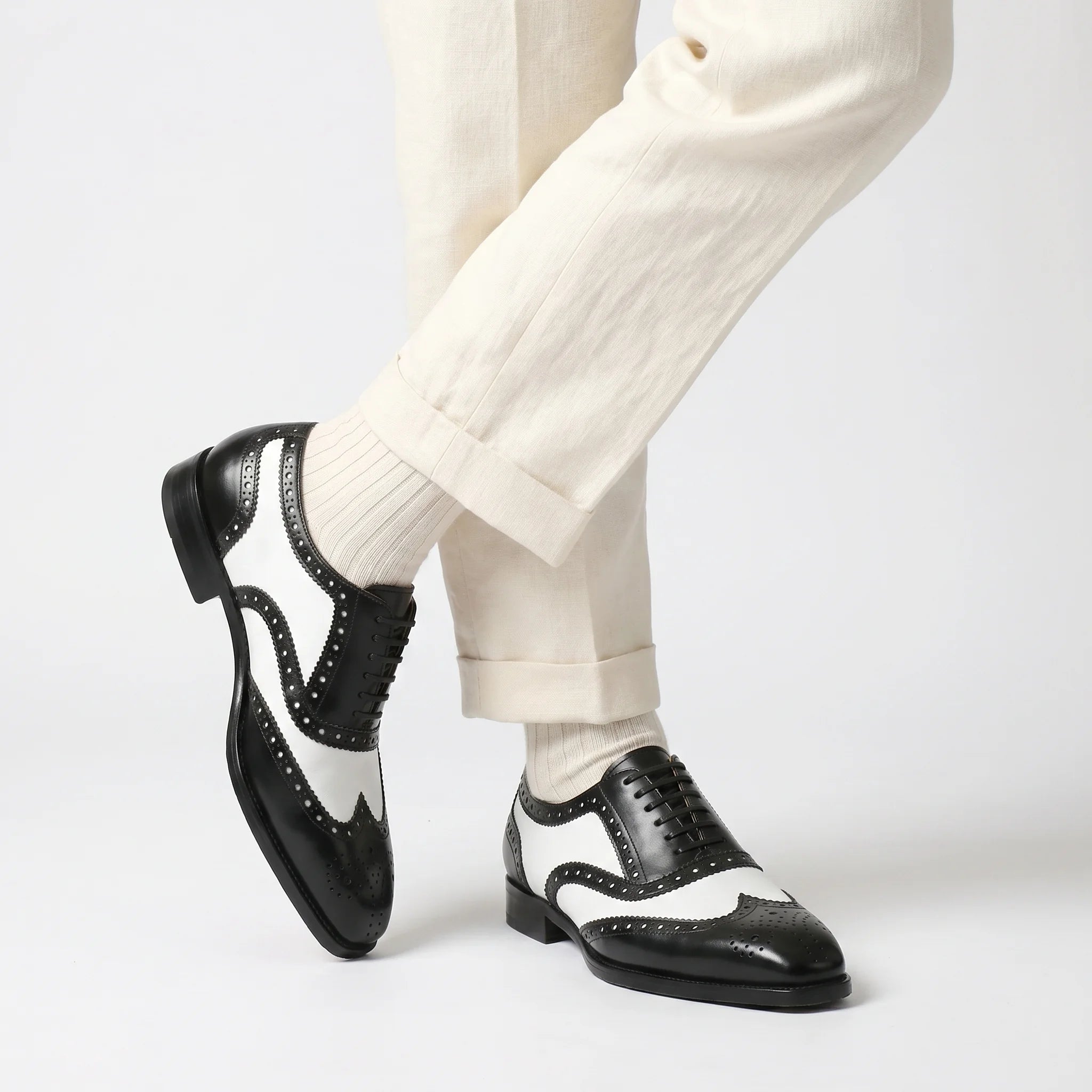 Duotone Oxford Brogue - Black and White
