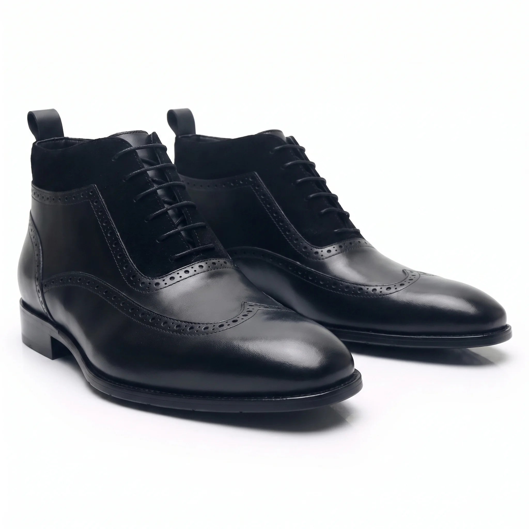 Regent Semi-Brogue Chukka Boot  - Black