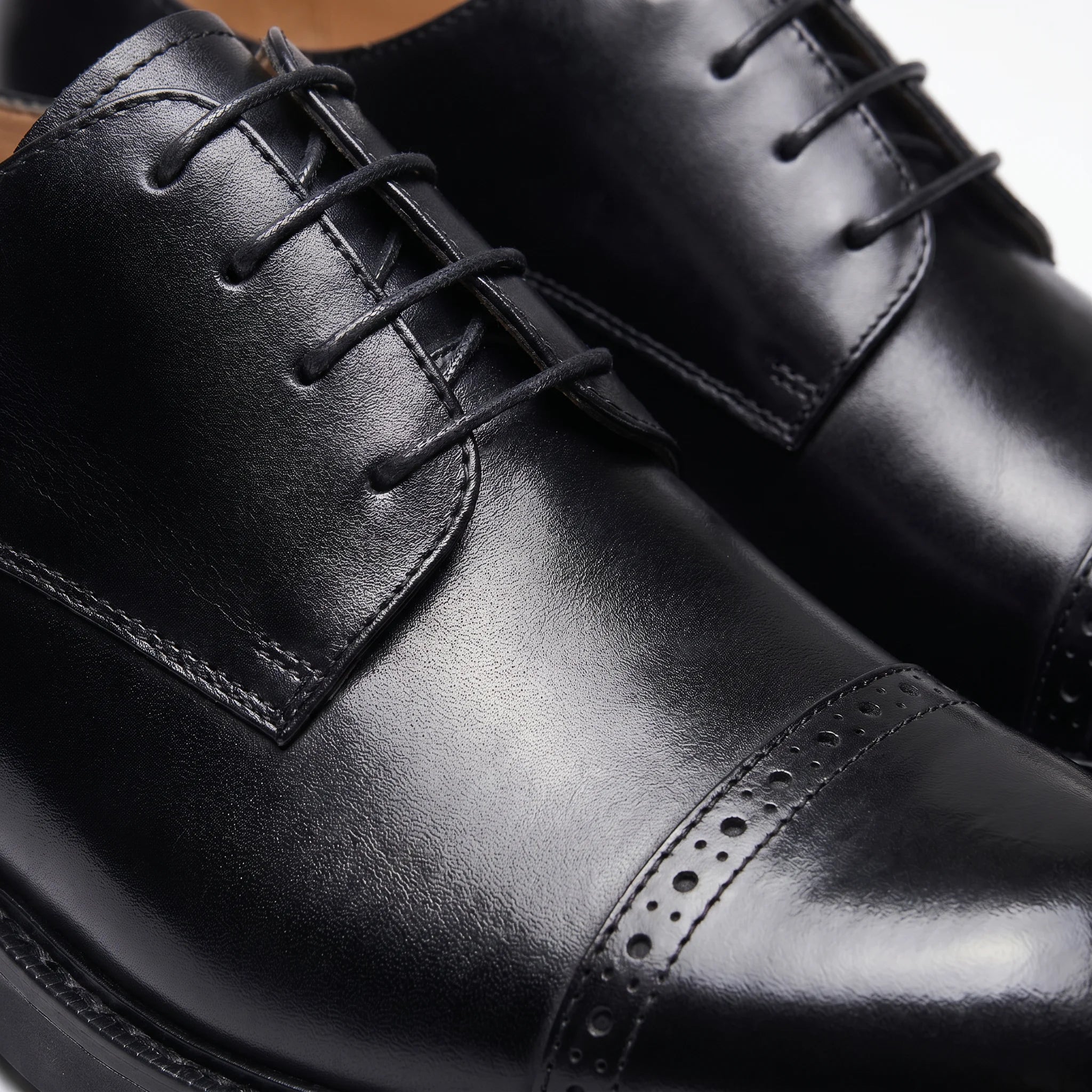 Beaulain Derby Cap-Toe - Black