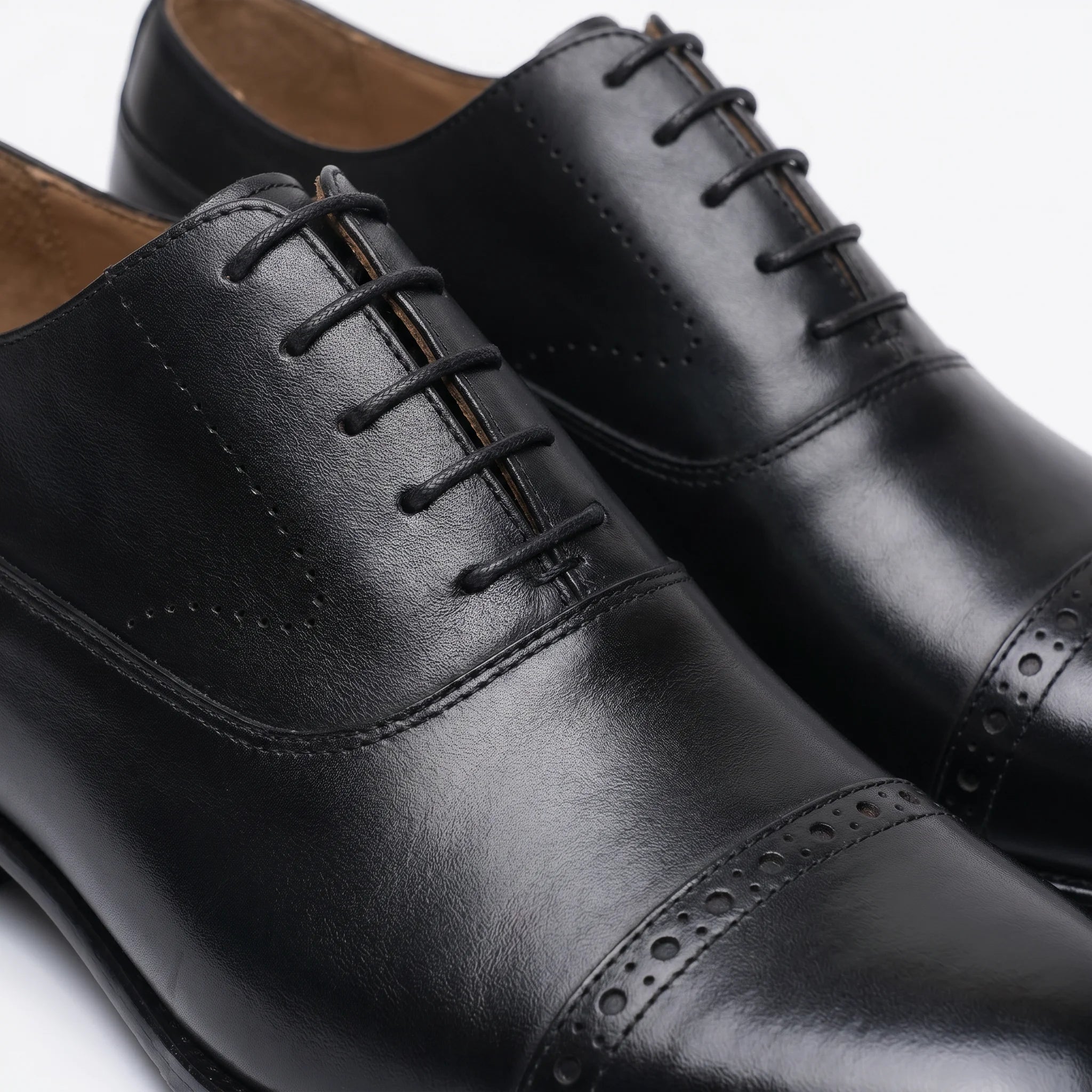 Windsor Oxford Cap-Toe - Black