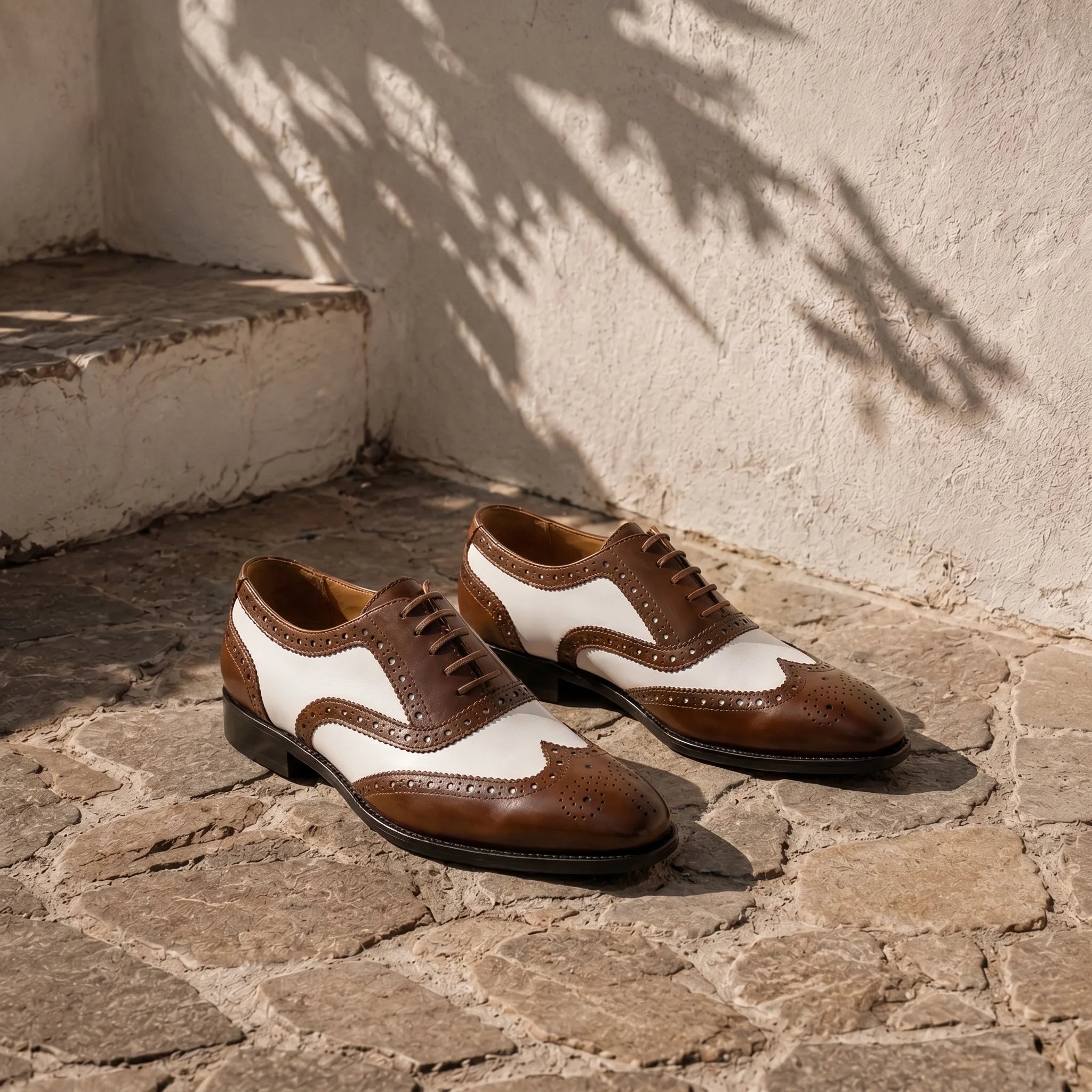 Duotone Oxford Brogue - Brown and White