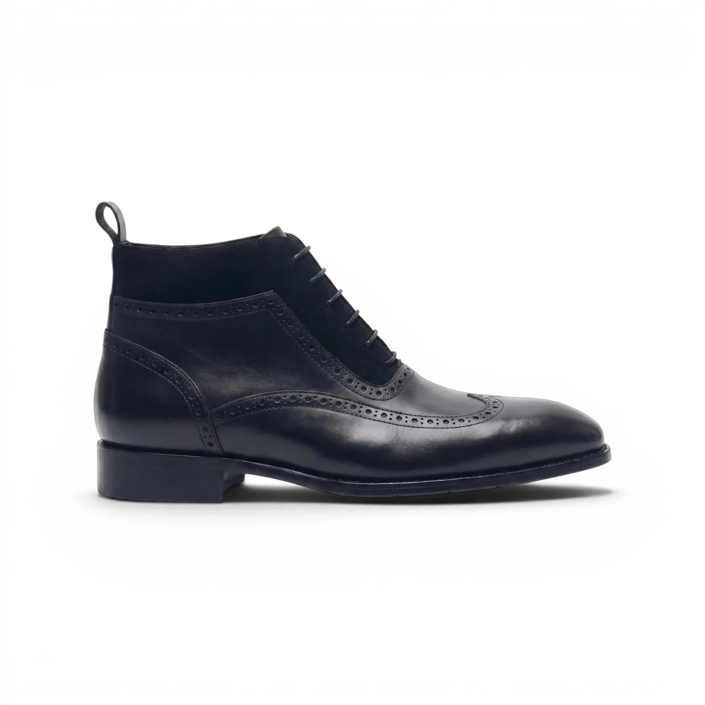 Regent Semi-Brogue Chukka Boot  - Black